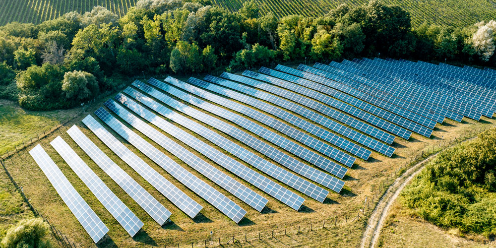 Greening cierra la financiación de una cartera de proyectos fotovoltaicos en España, con una capacidad de 90’17 MW