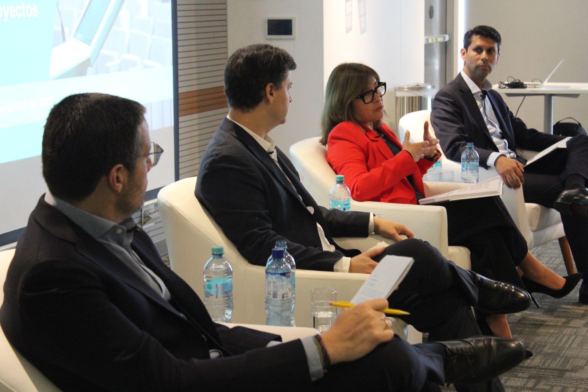 Perú acelera el destrabe de proyectos renovables: claves para su desarrollo, financiamiento y adquisición